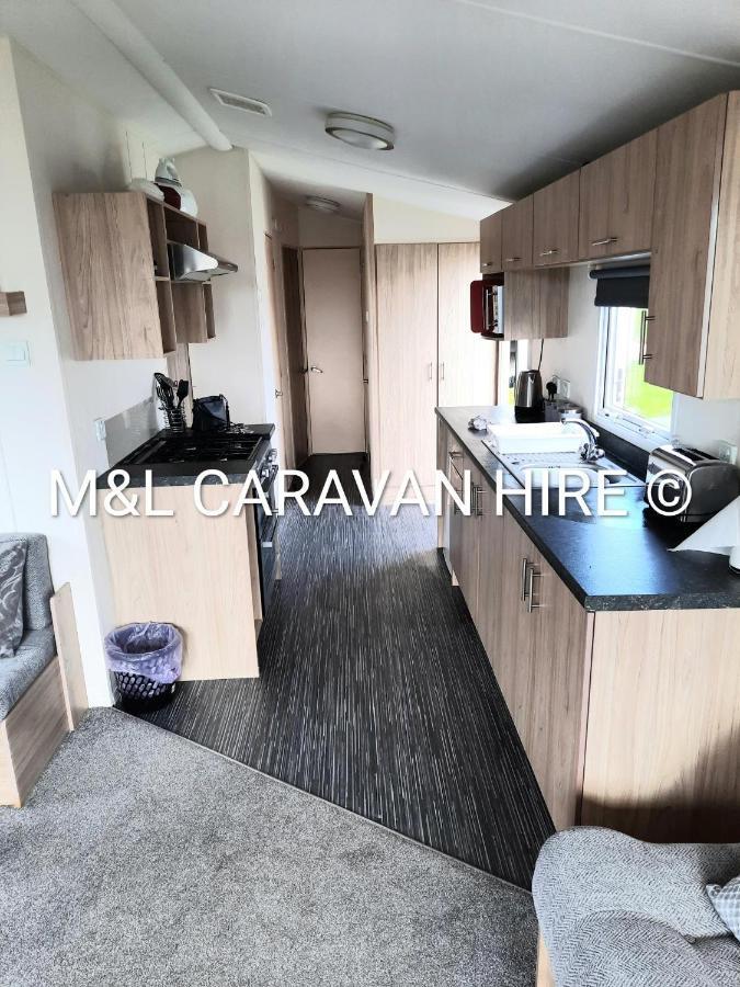 Campsite Blue Dolphin Gristhorpe